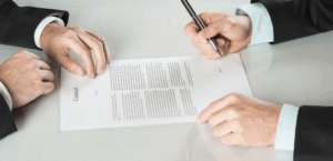 Юрист Львів складання договорів для компаній